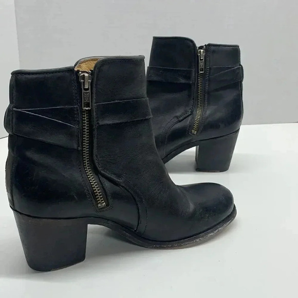 Frye Malorie Knotted Short Heeled Leather Boots Booties Buckle Black 7.5 - Picture 8 of 12